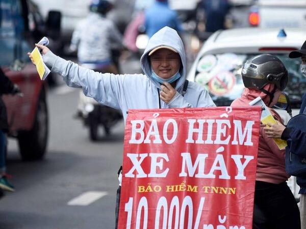 Bạn cần phân biệt rõ loại bảo hiểm xe máy giá rẻ và bảo hiểm TNDS để tham gia theo quy định