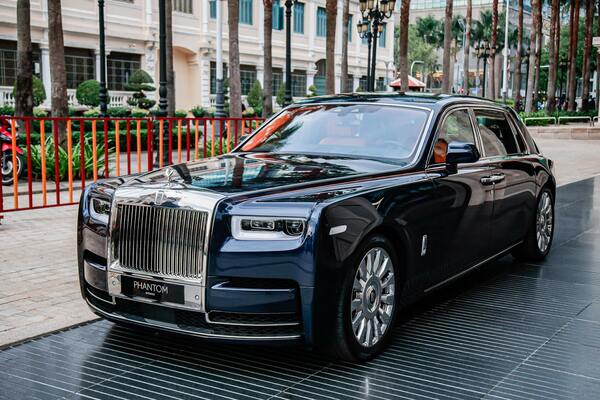 Phantom là dòng xe biểu tượng đình đám của thương hiệu xe sang Rolls-Royce